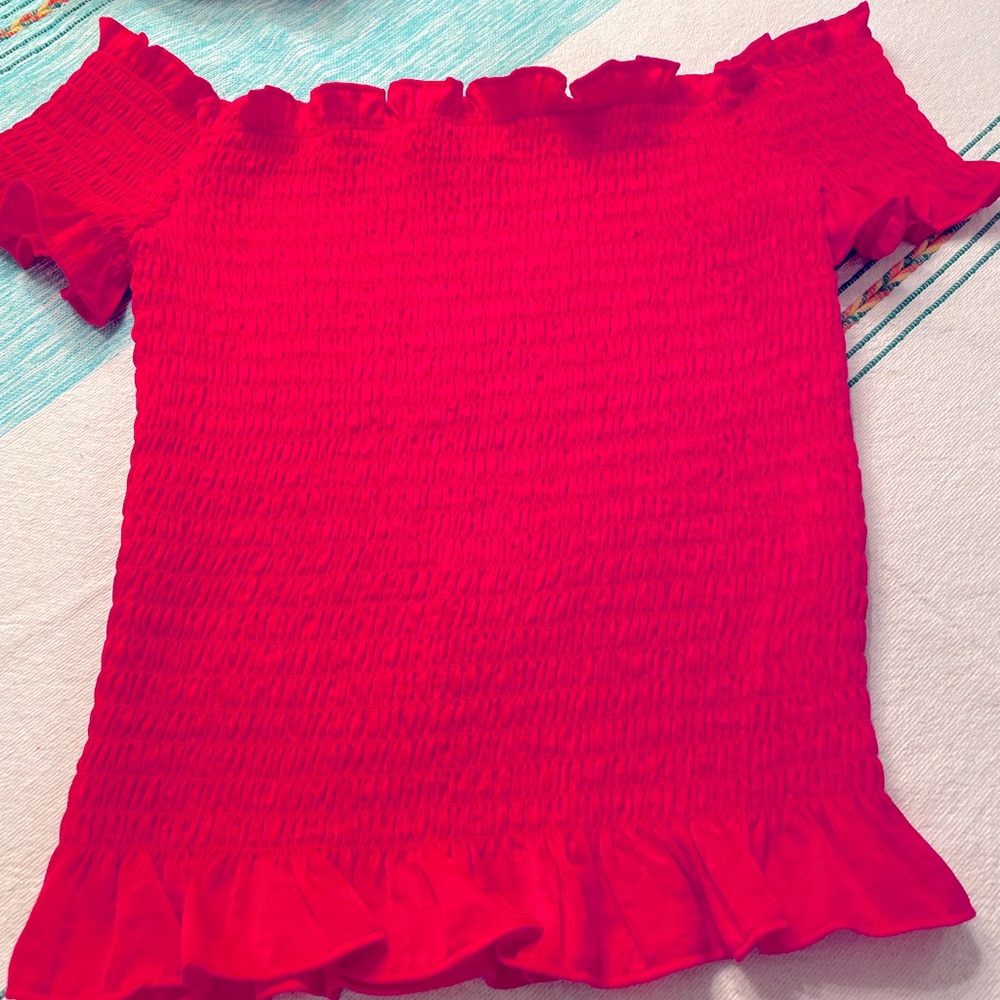 Guess Ruched Off the Shoulder Fuschia Top Size Small